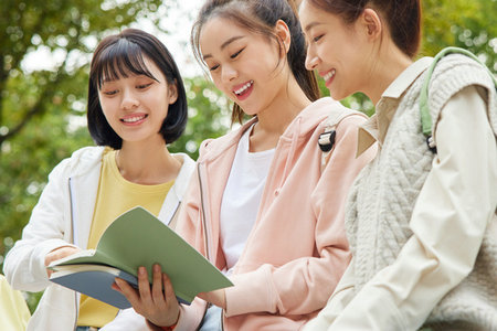 西班牙穆爾西亞大學(xué)國(guó)際博士報(bào)名及考試時(shí)間