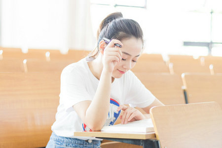 暨南大學(xué)同等學(xué)力申碩招生簡章