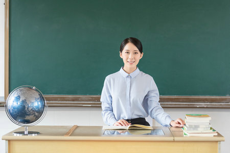 西班牙穆爾西亞大學(xué)國際博士證書