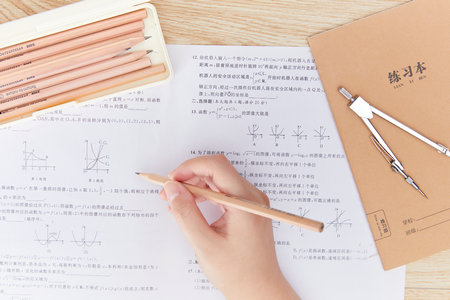 美國雪蘭多大學(xué)國際博士招生流程