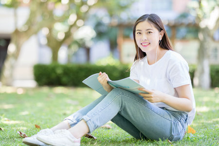 馬來(lái)西亞萊佛士大學(xué)報(bào)考條件及流程