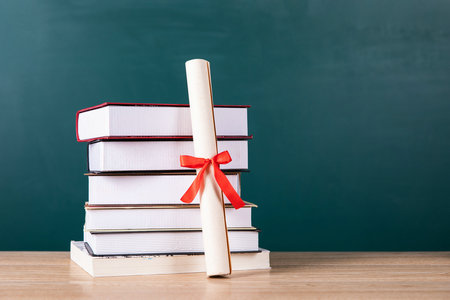 英國威爾士三一圣大衛(wèi)大學(xué)國際博士畢業(yè)獲得什么證書