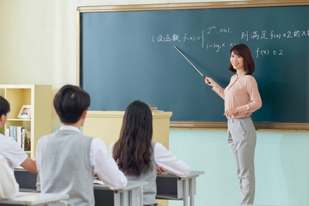 法國(guó)昂熱大學(xué)招生方式