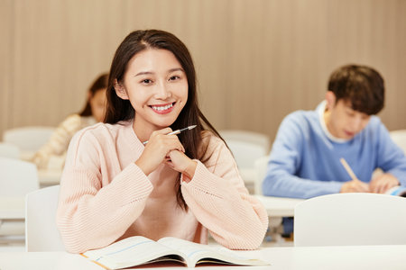 美國(guó)紐約理工大學(xué)國(guó)際博士比較好考