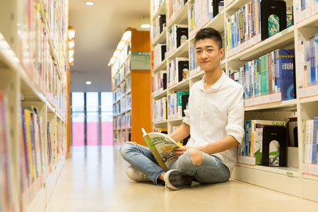 北京航空航天大學(xué)在職研究生報(bào)名及考試時(shí)間
