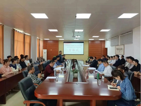 貴州師范大學(xué)物理與電子科學(xué)學(xué)院舉辦2023年研究生教學(xué)技能大賽