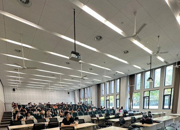 天津大學(xué)智能與計(jì)算學(xué)部開展研究生學(xué)位申請及畢業(yè)論文撰寫培訓(xùn)講座