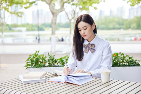 云南財(cái)經(jīng)大學(xué)在職研究生招生時(shí)間