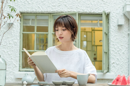浙江財(cái)經(jīng)大學(xué)非全日制研究生學(xué)費(fèi)一覽表