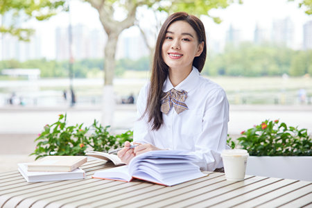 山東農(nóng)業(yè)大學(xué)MPAcc學(xué)費(fèi)一覽表