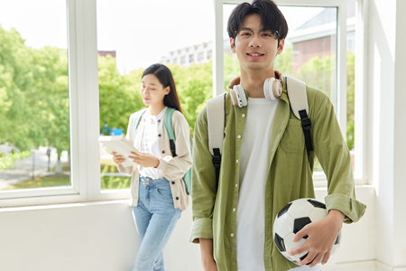 上海海事大學(xué)在職研究生考試考什么科目