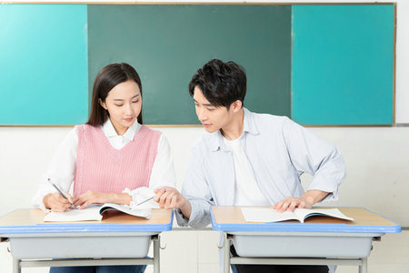 西安建筑科技大學(xué)在職研究生考試科目