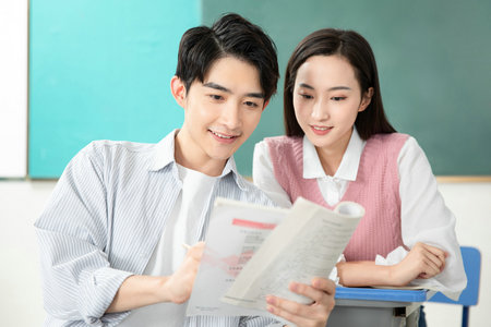 外國語言學(xué)及應(yīng)用語言學(xué)在職研究生報名及考試時間